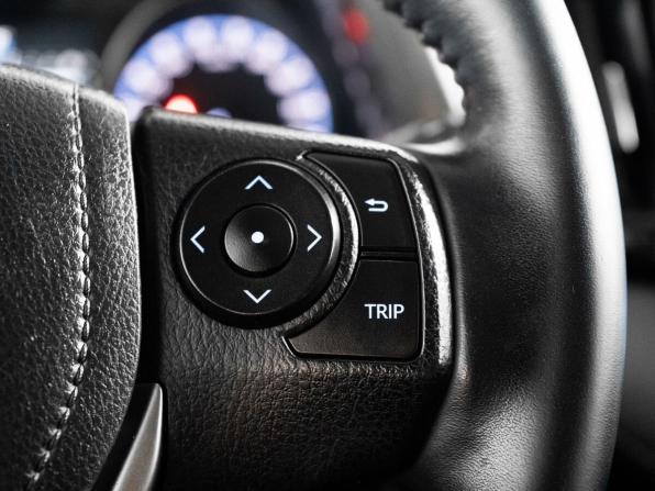 Toyota RAV4 IV (XA40) Рестайлинг с пробегом 2017 года, цена 2 149 500 рублей, 219522 км, внедорожник, Автокод Объявления