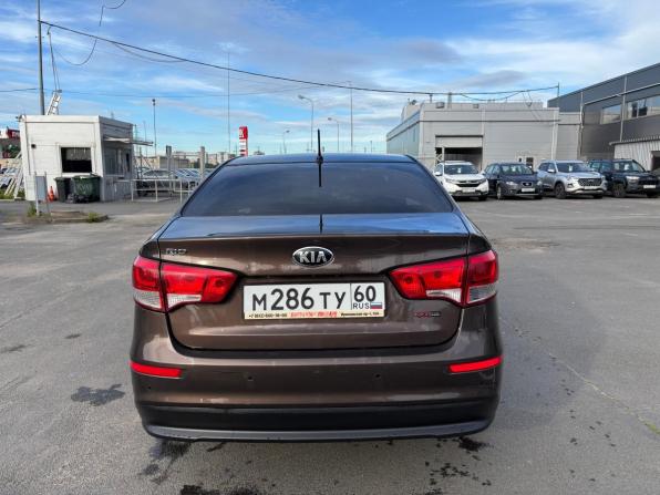 Kia Rio III Рестайлинг с пробегом 2016 года, цена 1 129 000 рублей, 131000 км, седан, Автокод Объявления