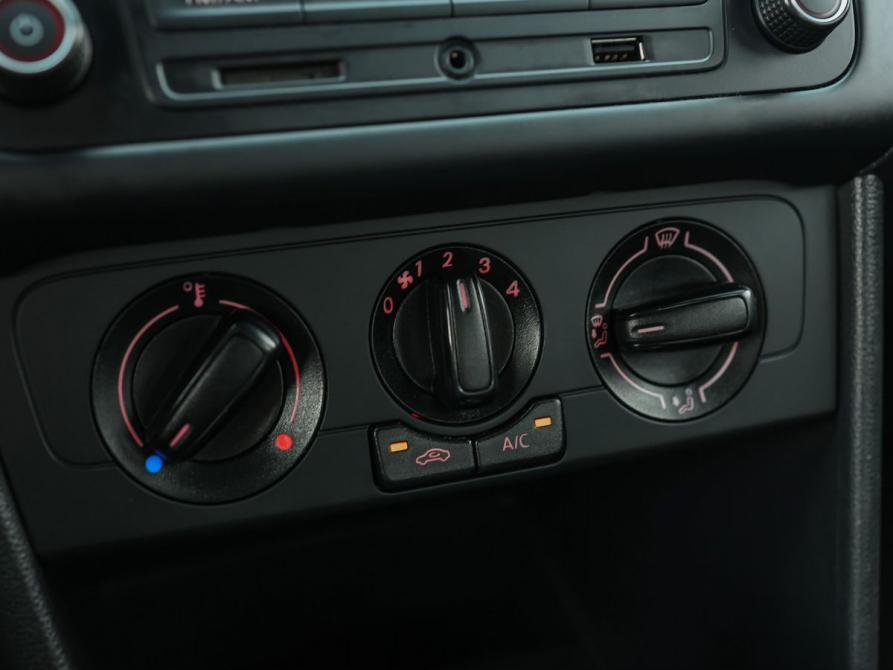 Volkswagen Polo V Рестайлинг Ижевск  - изображение 20