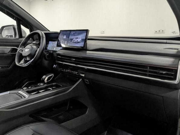 Geely Okavango I Рестайлинг с пробегом 2024 года, цена 2 800 000 рублей, 40541 км, внедорожник, Автокод Объявления