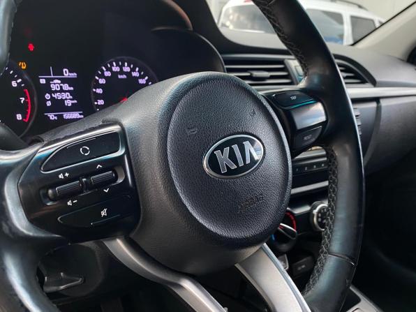 Kia Rio IV с пробегом 2018 года, цена 1 019 000 рублей, 156689 км, седан, Автокод Объявления