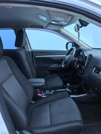 Mitsubishi Outlander III Рестайлинг 2 с пробегом 2017 года, цена 1 520 000 рублей, 148000 км, внедорожник, Автокод Объявления