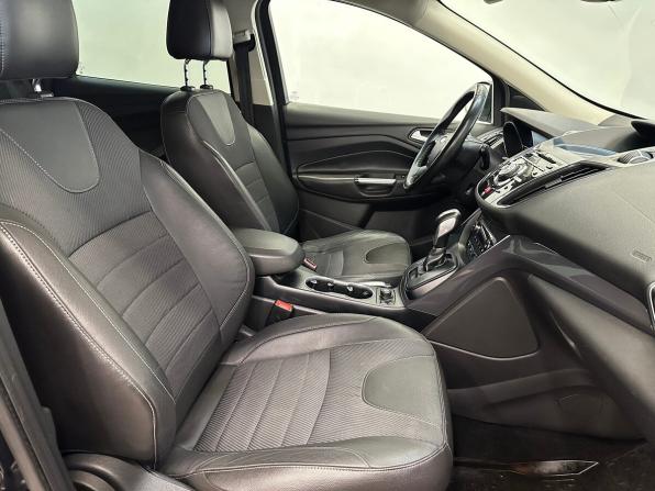 Ford Kuga II с пробегом 2013 года, цена 975 000 рублей, 249456 км, внедорожник, Автокод Объявления
