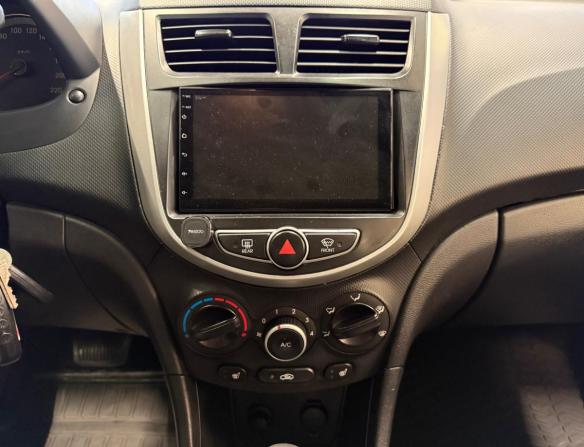 Hyundai Solaris I с пробегом 2011 года, цена 767 000 рублей, 158000 км, седан, Автокод Объявления