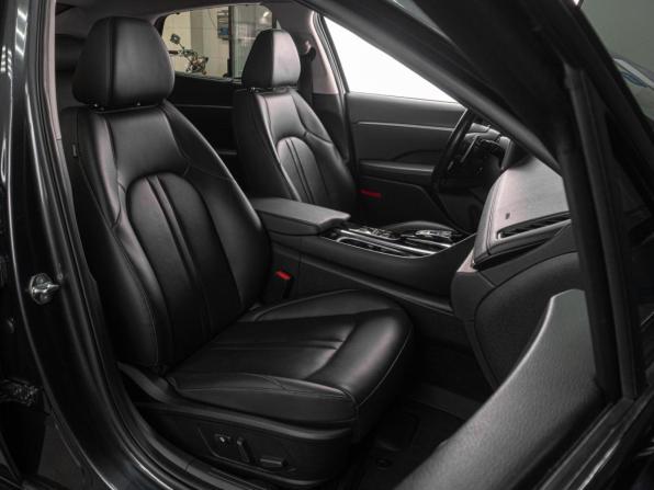 Hyundai Sonata VIII (DN8) с пробегом 2021 года, цена 2 599 000 рублей, 65109 км, седан, Автокод Объявления