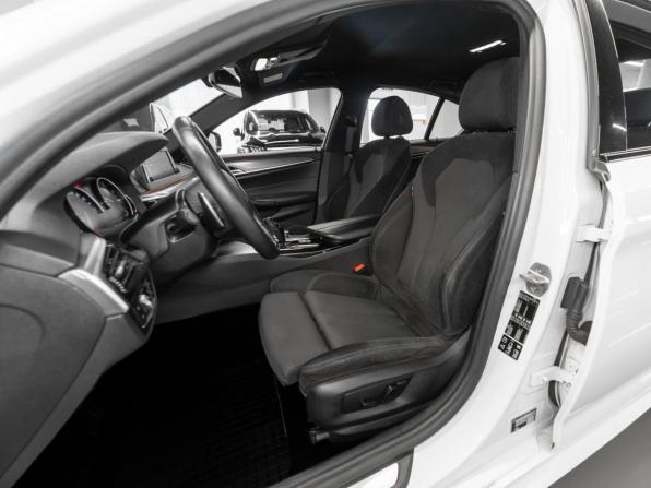 BMW 5 серии V (E60/E61) Рестайлинг с пробегом 2019 года, цена 4 400 000 рублей, 60280 км, седан, Автокод Объявления