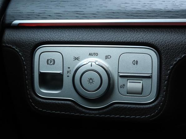 Mercedes-Benz GLE II (V167) с пробегом 2019 года, цена 8 165 067 рублей, 77273 км, внедорожник, Автокод Объявления