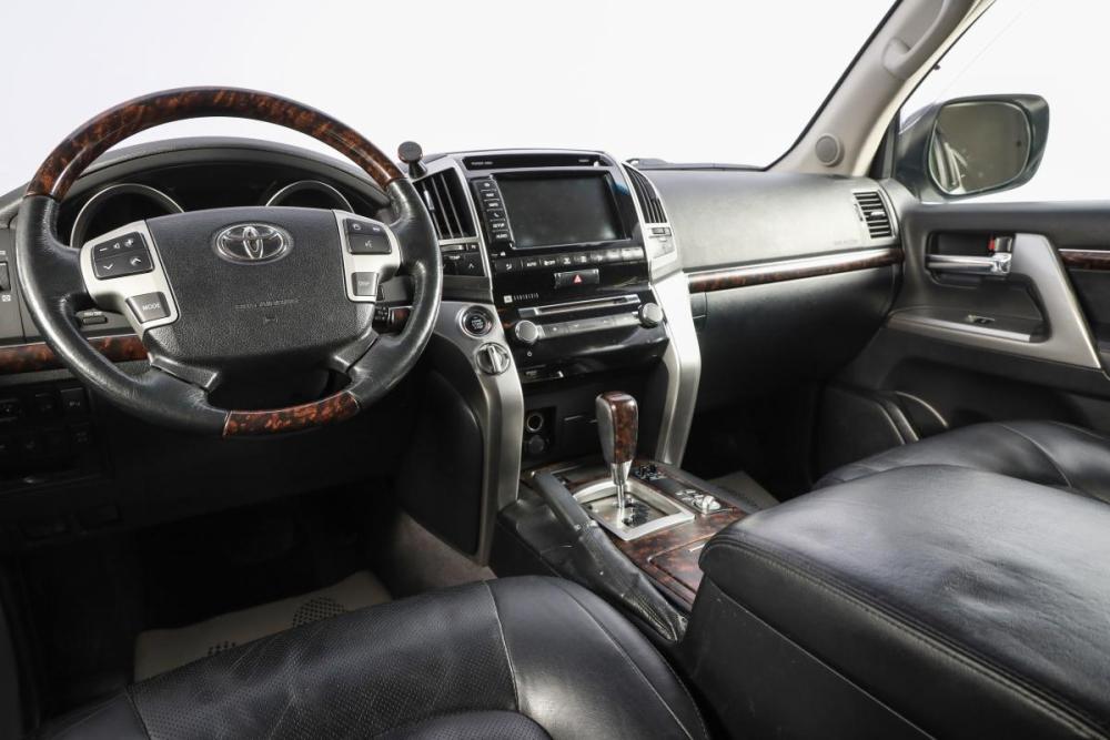 Toyota Land Cruiser 200 Series Рестайлинг 1 Новосибирск  - изображение 11