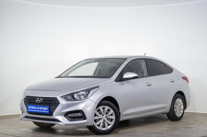 Hyundai Solaris II с пробегом 2018 года, цена 1 100 000 рублей, 214500 км, седан, Автокод Объявления