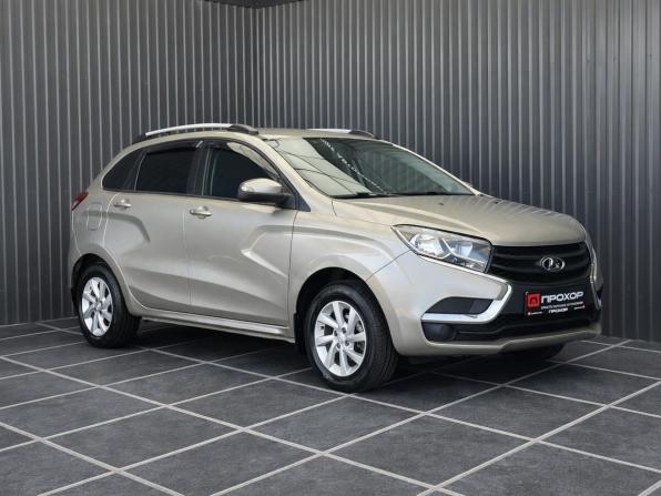 Lada (ВАЗ) XRAY I с пробегом 2017 года, цена 857 000 рублей, 115599 км, хэтчбек, Автокод Объявления