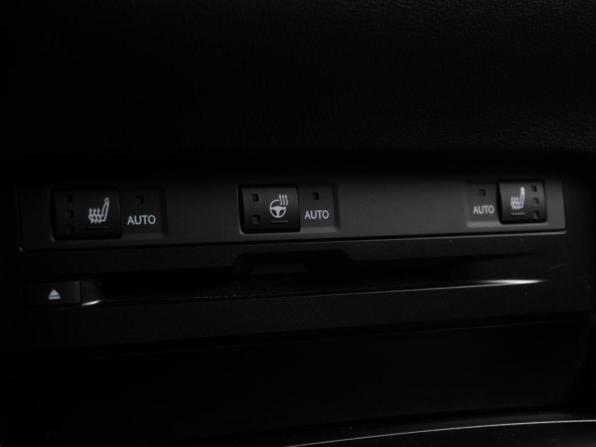 Lexus ES VII с пробегом 2021 года, цена 3 899 000 рублей, 125419 км, седан, Автокод Объявления