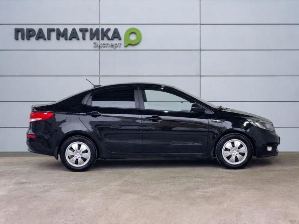 Kia Rio III Рестайлинг с пробегом 2017 года, цена 950 000 рублей, 110000 км, седан, Автокод Объявления