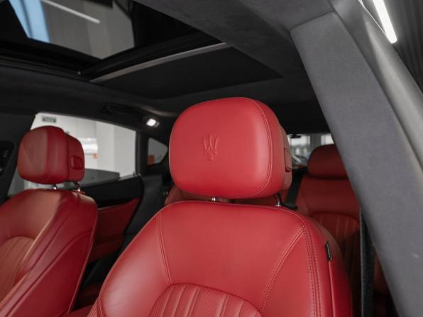 Maserati Levante I Рестайлинг с пробегом 2021 года, цена 7 100 000 рублей, 44325 км, внедорожник, Автокод Объявления