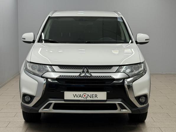 Mitsubishi Outlander III Рестайлинг 3 с пробегом 2019 года, цена 2 065 000 рублей, 93198 км, внедорожник, Автокод Объявления