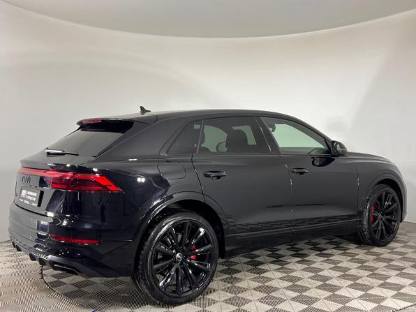 Audi Q8 I (4M) Рестайлинг с пробегом 2024 года, цена 12 350 000 рублей, 50 км, внедорожник, Автокод Объявления