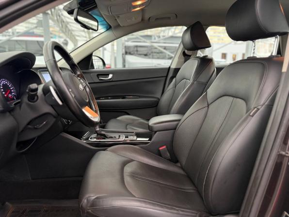 Kia Optima IV Рестайлинг с пробегом 2018 года, цена 1 745 000 рублей, 156000 км, седан, Автокод Объявления