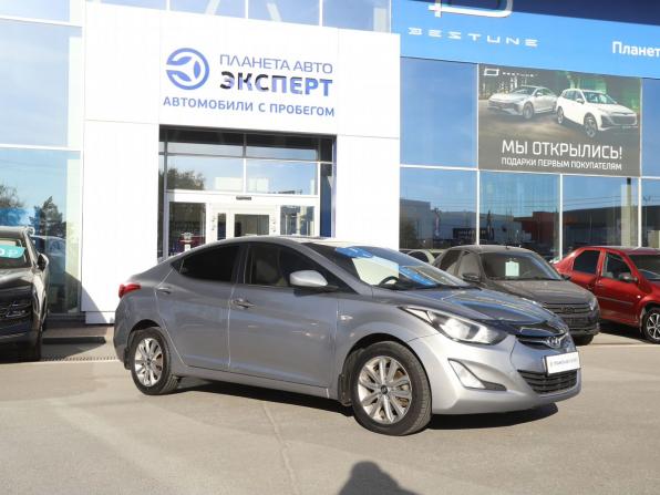 Hyundai Elantra V (MD) Рестайлинг с пробегом 2015 года, цена 800 000 рублей, 204192 км, седан, Автокод Объявления