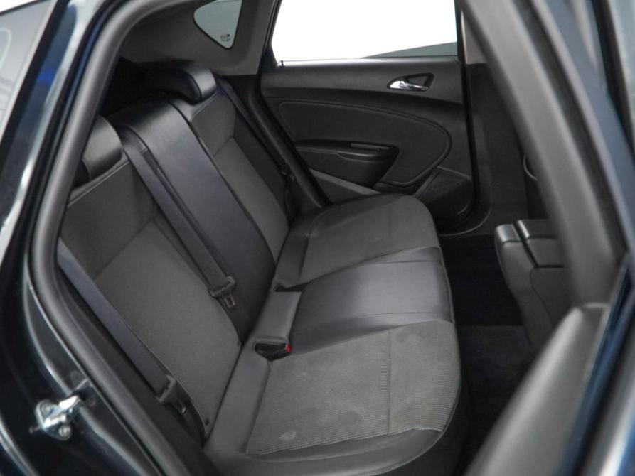 Opel Astra J Рестайлинг Москва  - изображение 7