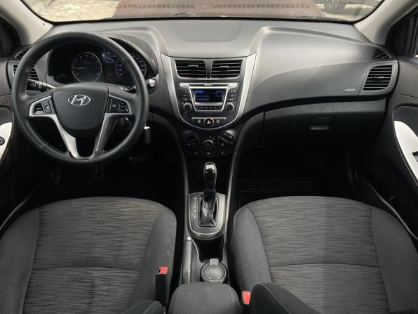 Hyundai Solaris I Рестайлинг с пробегом 2015 года, цена 765 000 рублей, 233120 км, седан, Автокод Объявления
