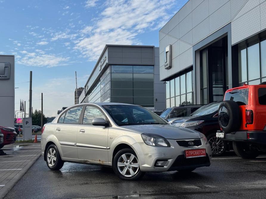 Kia Rio II Рестайлинг Санкт-Петербург  - изображение 1