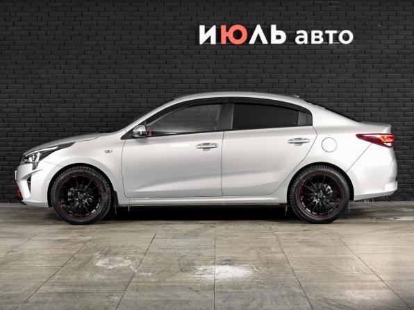 Kia Rio IV Рестайлинг с пробегом 2021 года, цена 1 765 000 рублей, 59865 км, седан, Автокод Объявления