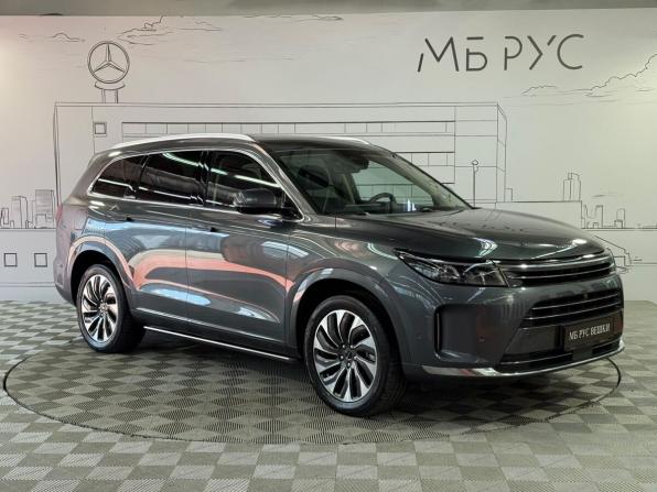 Seres M7 с пробегом 2024 года, цена 4 399 000 рублей, 45000 км, внедорожник, Автокод Объявления