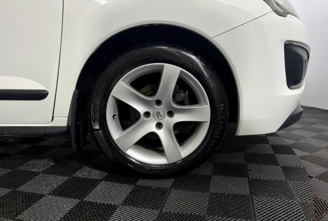 Peugeot 3008 I Рестайлинг с пробегом 2014 года, цена 960 000 рублей, 121890 км, внедорожник, Автокод Объявления