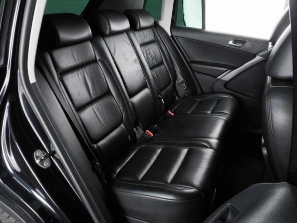 Volkswagen Tiguan I с пробегом 2009 года, цена 1 060 000 рублей, 236203 км, внедорожник, Автокод Объявления