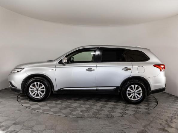 Mitsubishi Outlander III Рестайлинг 2 с пробегом 2017 года, цена 1 699 000 рублей, 113879 км, внедорожник, Автокод Объявления
