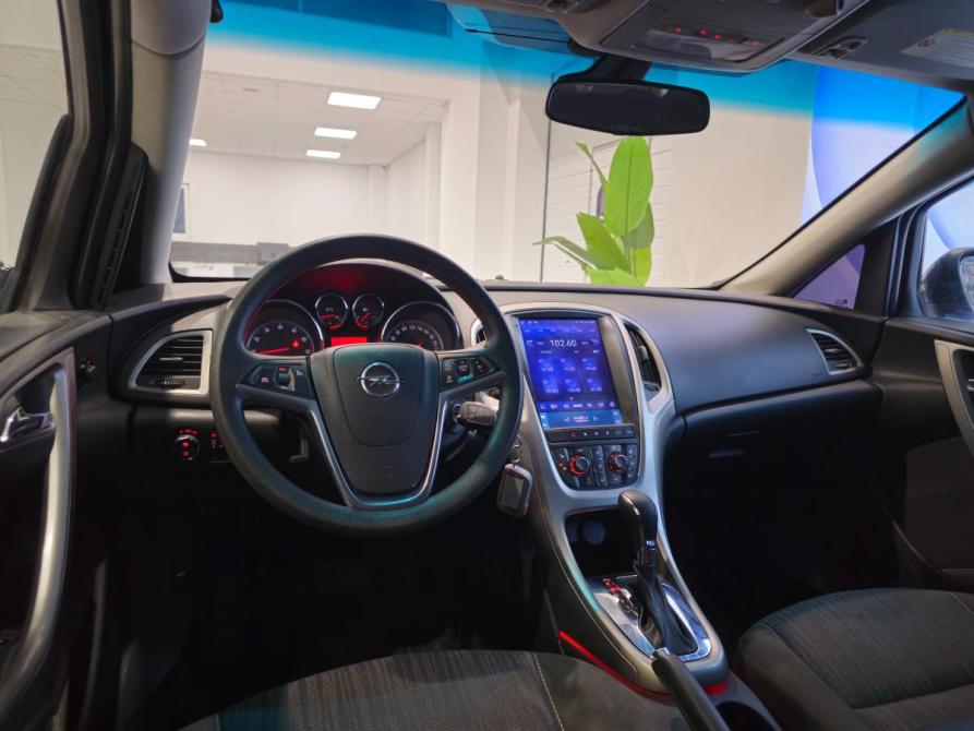 Opel Astra J Таганрог  - изображение 11