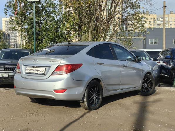 Hyundai Solaris I с пробегом 2012 года, цена 479 000 рублей, 232100 км, седан, Автокод Объявления