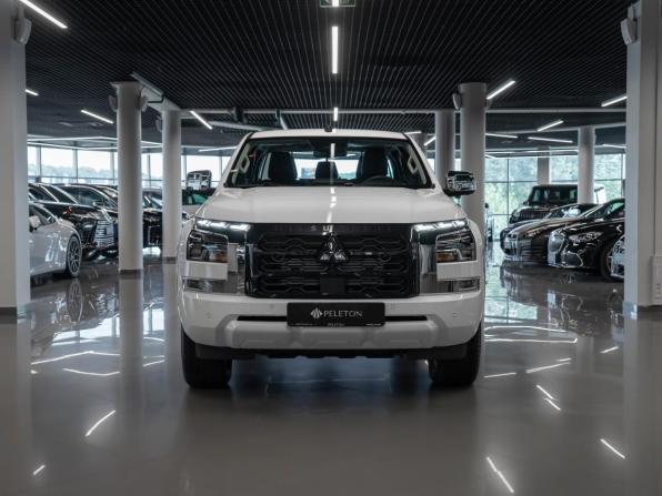 Mitsubishi L200 VI с пробегом 2025 года, цена 5 290 000 рублей, 15 км, пикап, Автокод Объявления