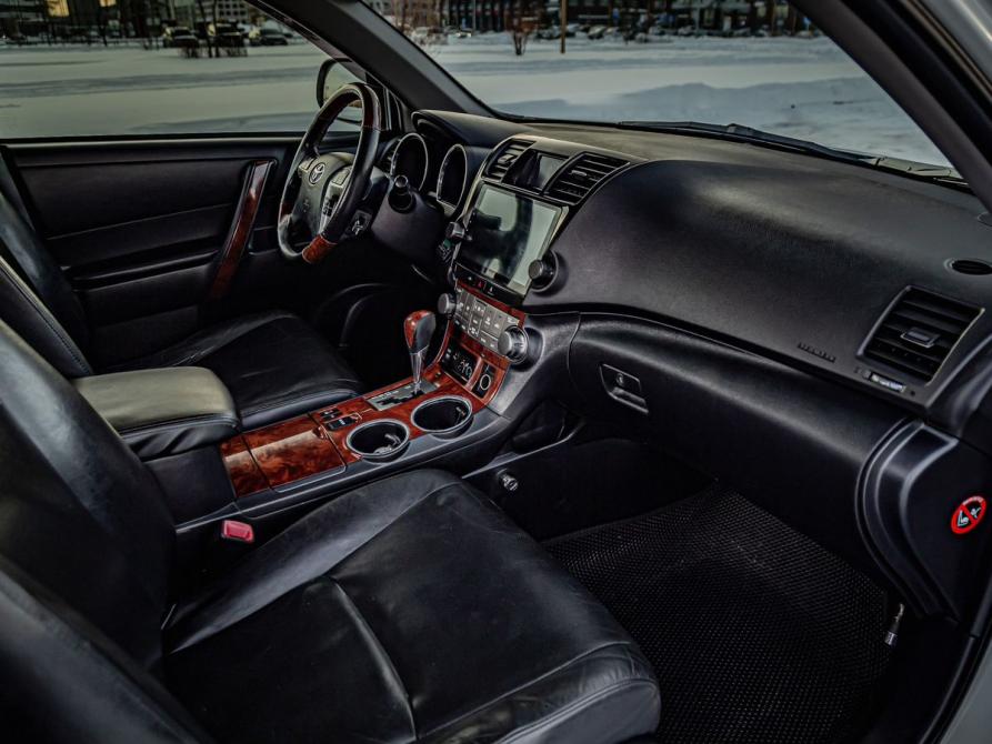 Toyota Highlander II (XU40) Рестайлинг Тюмень  - изображение 15