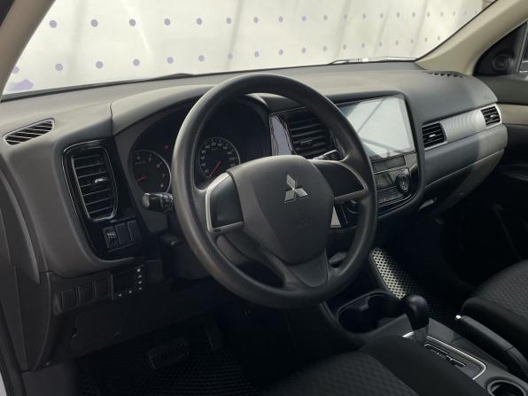 Mitsubishi Outlander III с пробегом 2012 года, цена 1 360 000 рублей, 176143 км, внедорожник, Автокод Объявления