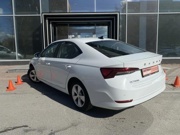 Skoda Octavia IV (A8) с пробегом 2021 года, цена 2 379 000 рублей, 78840 км, лифтбек, Автокод Объявления