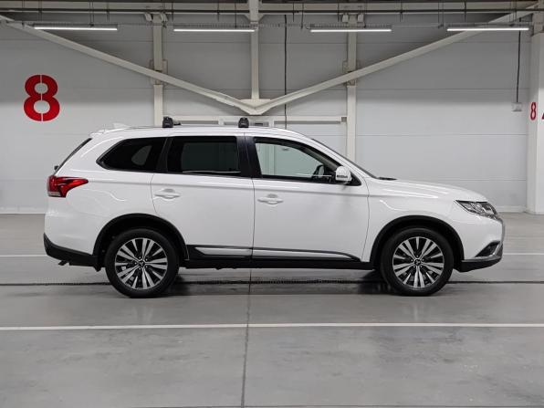 Mitsubishi Outlander III Рестайлинг 3 с пробегом 2019 года, цена 2 150 000 рублей, 92301 км, внедорожник, Автокод Объявления