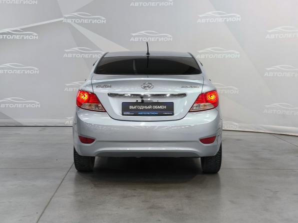 Hyundai Solaris I с пробегом 2011 года, цена 650 000 рублей, 236163 км, седан, Автокод Объявления