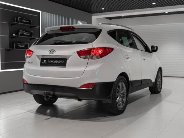 Hyundai ix35 I Рестайлинг с пробегом 2015 года, цена 1 170 000 рублей, 216423 км, внедорожник, Автокод Объявления