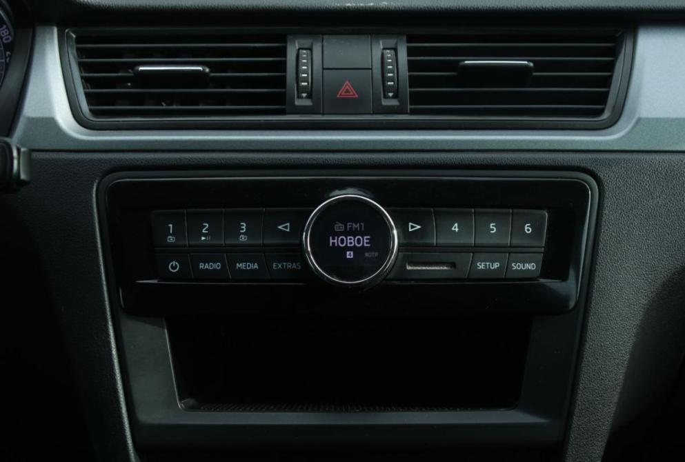 Skoda Rapid I Рестайлинг Саратов  - изображение 18