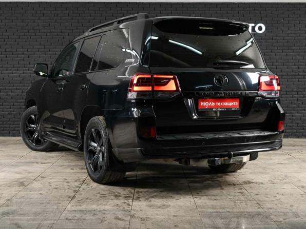 Toyota Land Cruiser 200 Series Рестайлинг 2 с пробегом 2019 года, цена 6 550 000 рублей, 309626 км, внедорожник, Автокод Объявления