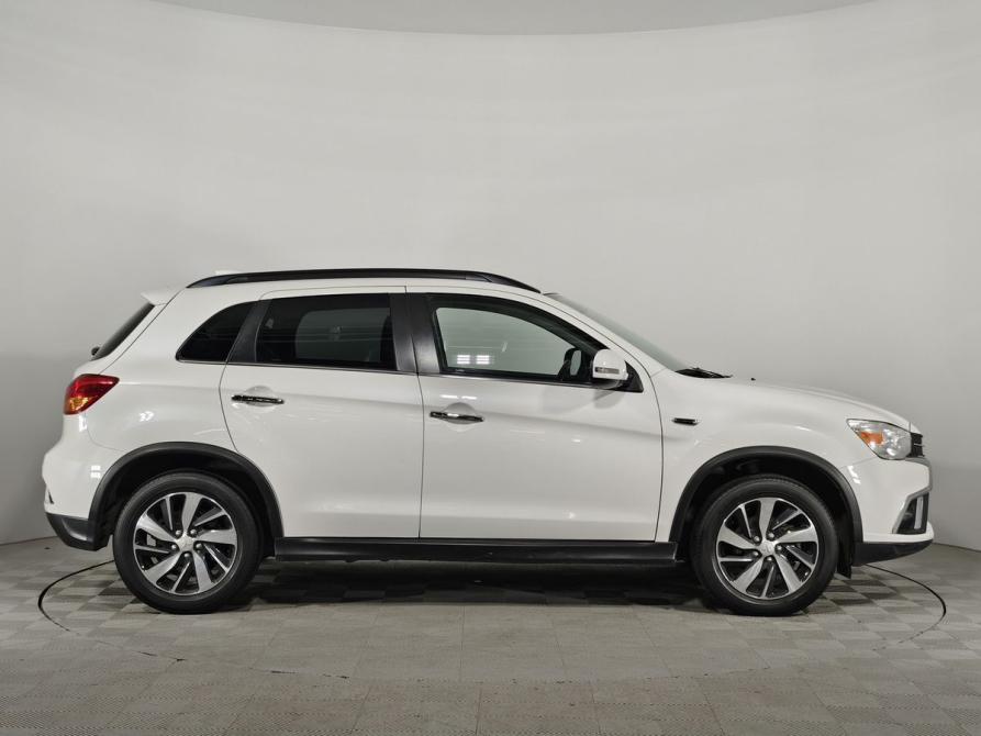 Mitsubishi ASX I Рестайлинг 2 Санкт-Петербург  - изображение 4