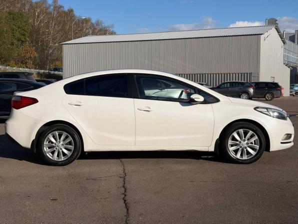 Kia Cerato III с пробегом 2015 года, цена 1 140 000 рублей, 183250 км, седан, Автокод Объявления