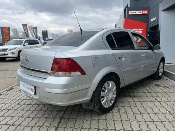 Opel Astra H Рестайлинг с пробегом 2013 года, цена 429 710 рублей, 213899 км, седан, Автокод Объявления