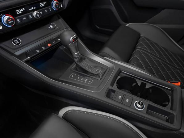 Audi Q3 II (F3) с пробегом 2026 года, цена 3 990 000 рублей, 15 км, внедорожник, Автокод Объявления