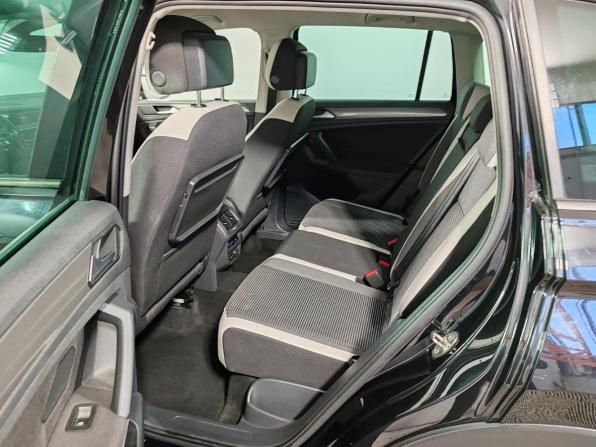 Volkswagen Tiguan II с пробегом 2019 года, цена 2 655 000 рублей, 112049 км, внедорожник, Автокод Объявления