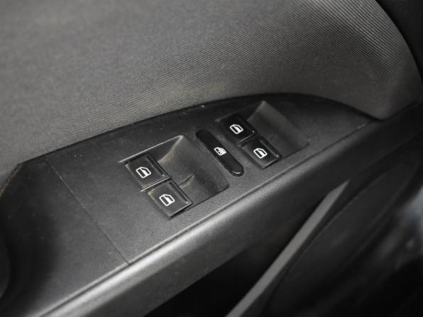 SEAT Leon II Рестайлинг с пробегом 2012 года, цена 669 900 рублей, 138098 км, хэтчбек, Автокод Объявления