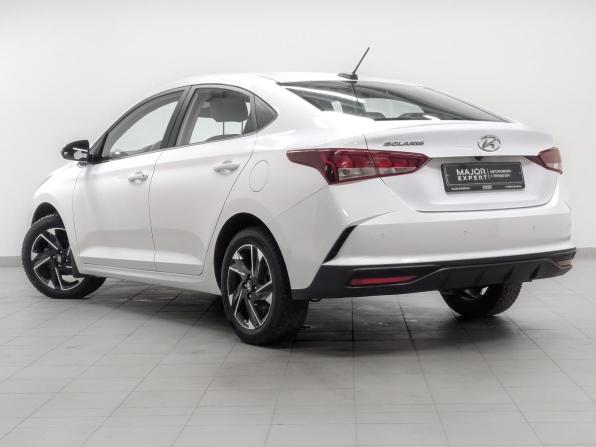 Hyundai Solaris II Рестайлинг с пробегом 2022 года, цена 1 590 000 рублей, 107306 км, седан, Автокод Объявления