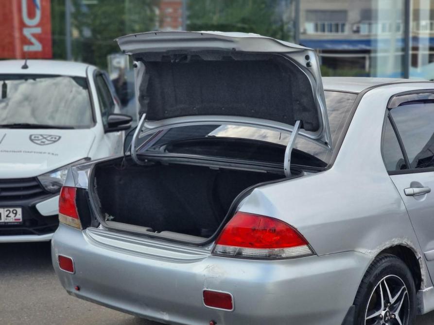 Mitsubishi Lancer IX Архангельск  - изображение 6