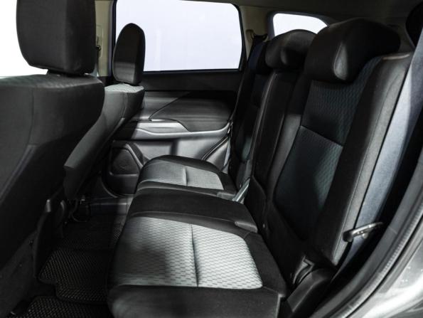 Mitsubishi Outlander III Рестайлинг 2 с пробегом 2015 года, цена 1 399 777 рублей, 171000 км, внедорожник, Автокод Объявления
