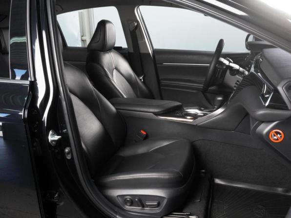 Toyota Camry VIII (XV70) с пробегом 2020 года, цена 4 199 000 рублей, 62957 км, седан, Автокод Объявления